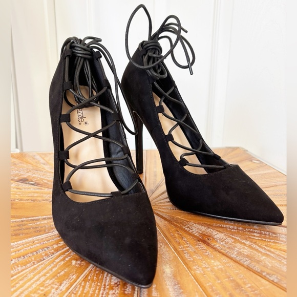 NWT Shoe Dazzle Lace Up Pointed Toe Pumps in Black - Picture 4 of 15